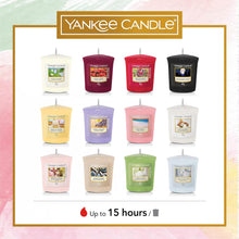 Load image into Gallery viewer, Yankee Candle Gift Set | 12 Scented Filled Votive Candles &amp; Votive Holder