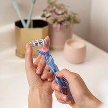 Load image into Gallery viewer, Bic Click Soleil 3 Sensitive and Click Soleil 5 Refillable Women&#39;s Razors and Cartridges