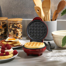 Load image into Gallery viewer, Giles and Posner Mini Waffle Maker
