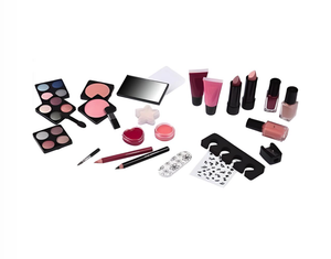 24 Days of Christmas Beauty Advent Calendar – Free Delivery