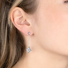 Load image into Gallery viewer, Diamond Style London - Clover Drop Earrings in Silver (Item code: Cloverdropearr)