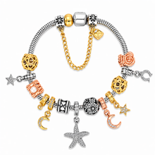 Load image into Gallery viewer, Diamond Style London - Charm Bracelet Star in Rhodium Plating - Starfish, Horseshoe, Crescent Moon