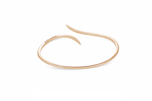Load image into Gallery viewer, Diamond Style London - Entwine Rose Gold Bangle