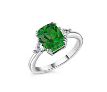 Load image into Gallery viewer, Diamond Style London - Emerald cut emerald ring in rhodium plating in siz (Item code: Emeraldring6)