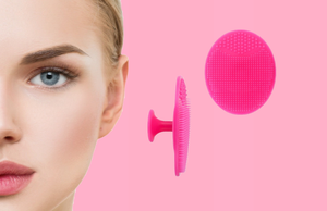 Silicone Facial Cleansing Brush – Deep Clean, Exfoliate & Massage | FREE UK Delivery