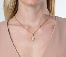 Load image into Gallery viewer, Diamond Style London - Hamsa Hand Pendant (Item code: Hamsapengold)