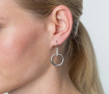 Load image into Gallery viewer, Diamond Style London - Horizon Earrings (Item code: Horizonearr)