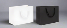 Load image into Gallery viewer, X5 Gift Bags – Black or White with Rope Handles