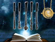 Load image into Gallery viewer, 5pc Harry Potter-Inspired Makeup Brush Set with Necklace – Free UK Delivery