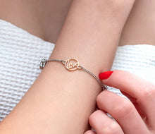 Load image into Gallery viewer, Diamond Style London - Stacker bra single heart bracelet (Item code: Stackerbrasingleheart)