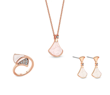 Load image into Gallery viewer, Diamond Style London Fan Jewellery Set – Fan Rose Gold Plated Necklace, Earrings &amp; Crystal Ring