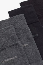 Load image into Gallery viewer, Hugo Boss Gift Set - 2 Pairs Mens Socks UK SIZE 6-11 (Grey and Black) with Thermal Mug